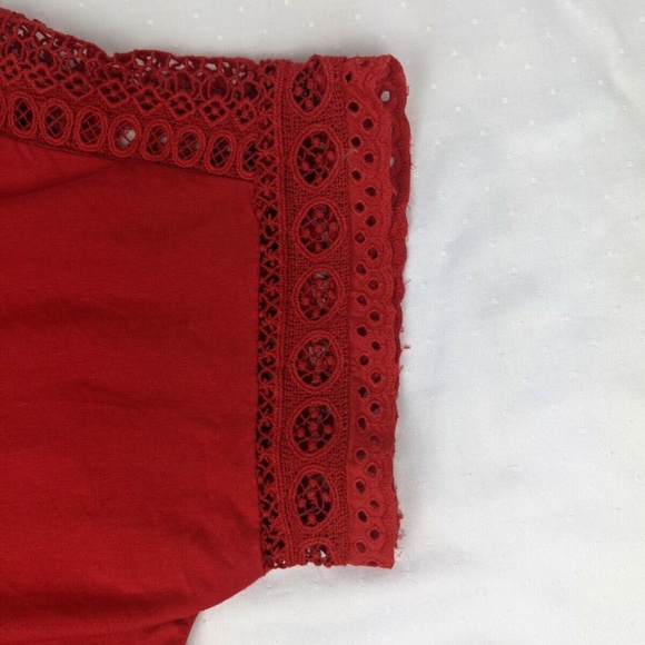 (NWT) Lauren Ralph Lauren Women's Red V-Neck Lace/Crochet Top Plus Size 2X - Picture 8 of 12